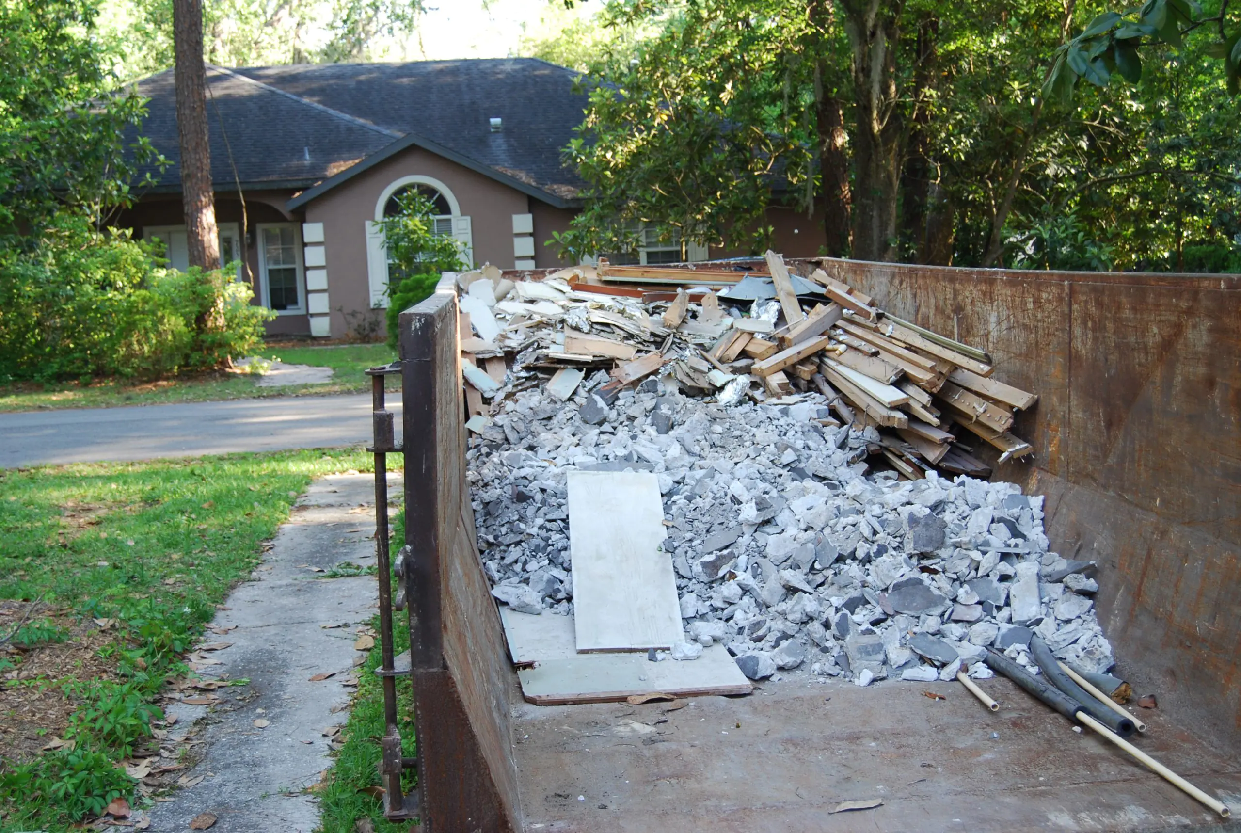 How Long Should You Schedule Your Dumpster Rental? Important Info to Know